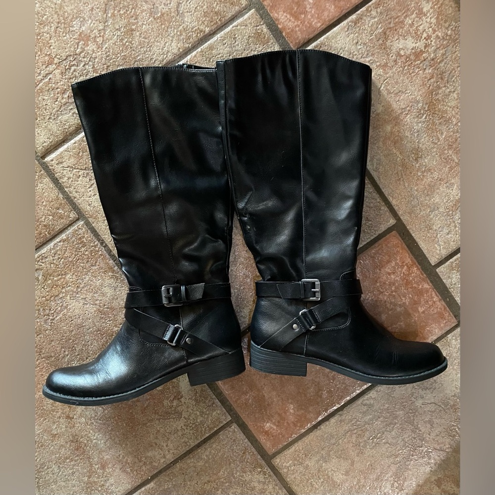 Style & Co Women’s Riding Boots